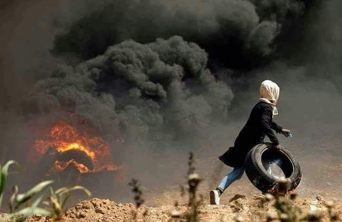 شهيد و968 إصابة بمسيرة العودة الكبرى في غزة